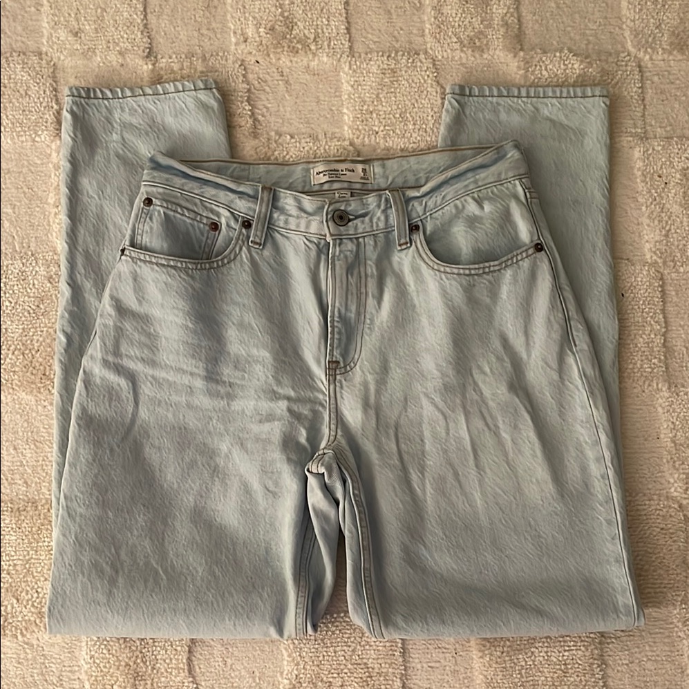 Abercrombie Tapered Loose Low Rise Curve Love